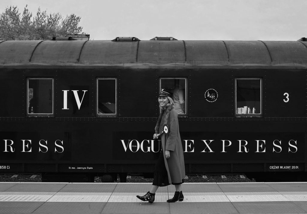 VOGUE EXPRESS
