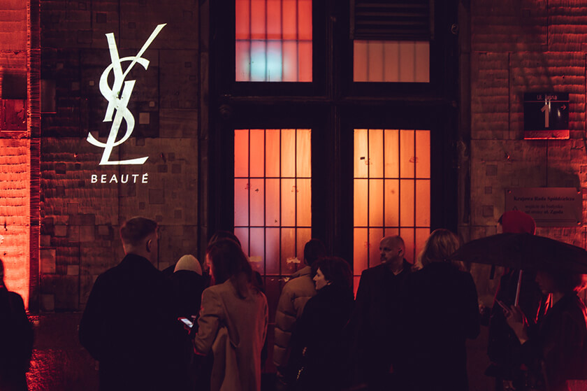 YSL BEAUTY STUDIO